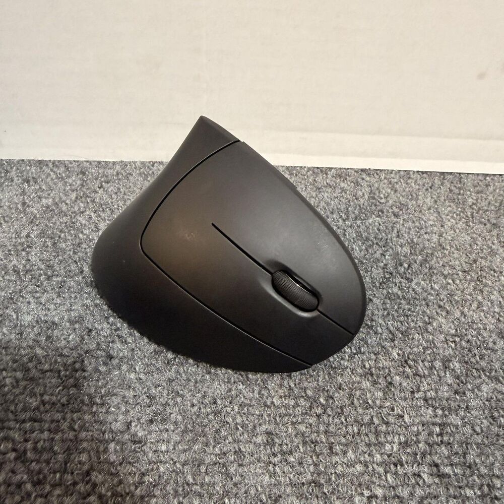 Anker A7852M Wireless Vertical Ergonomic Mouse 2.4GHz USB Black Right Hand